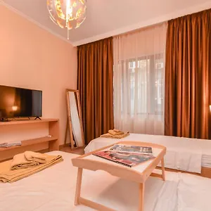Dream - The Library - 3-bdr, 2-bthr By Flat Mаnager Apartment Sofia