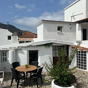 https://la-casita-de-luca.tenerifehoteles.net
